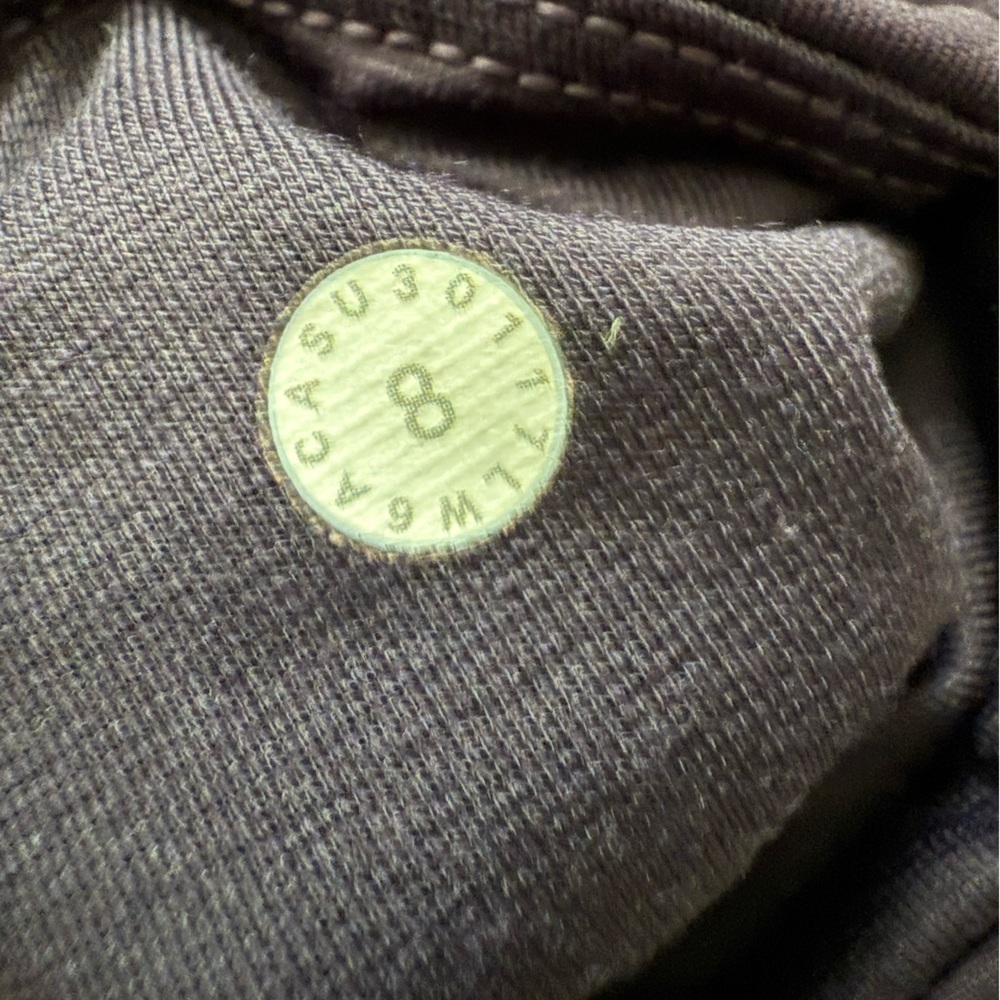 Lululemon Anew Crop (21") Black Grape - Picture 7 of 7